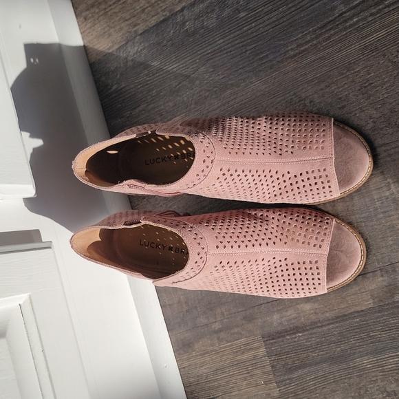 Lucky brand wedges - Picture 2 of 5